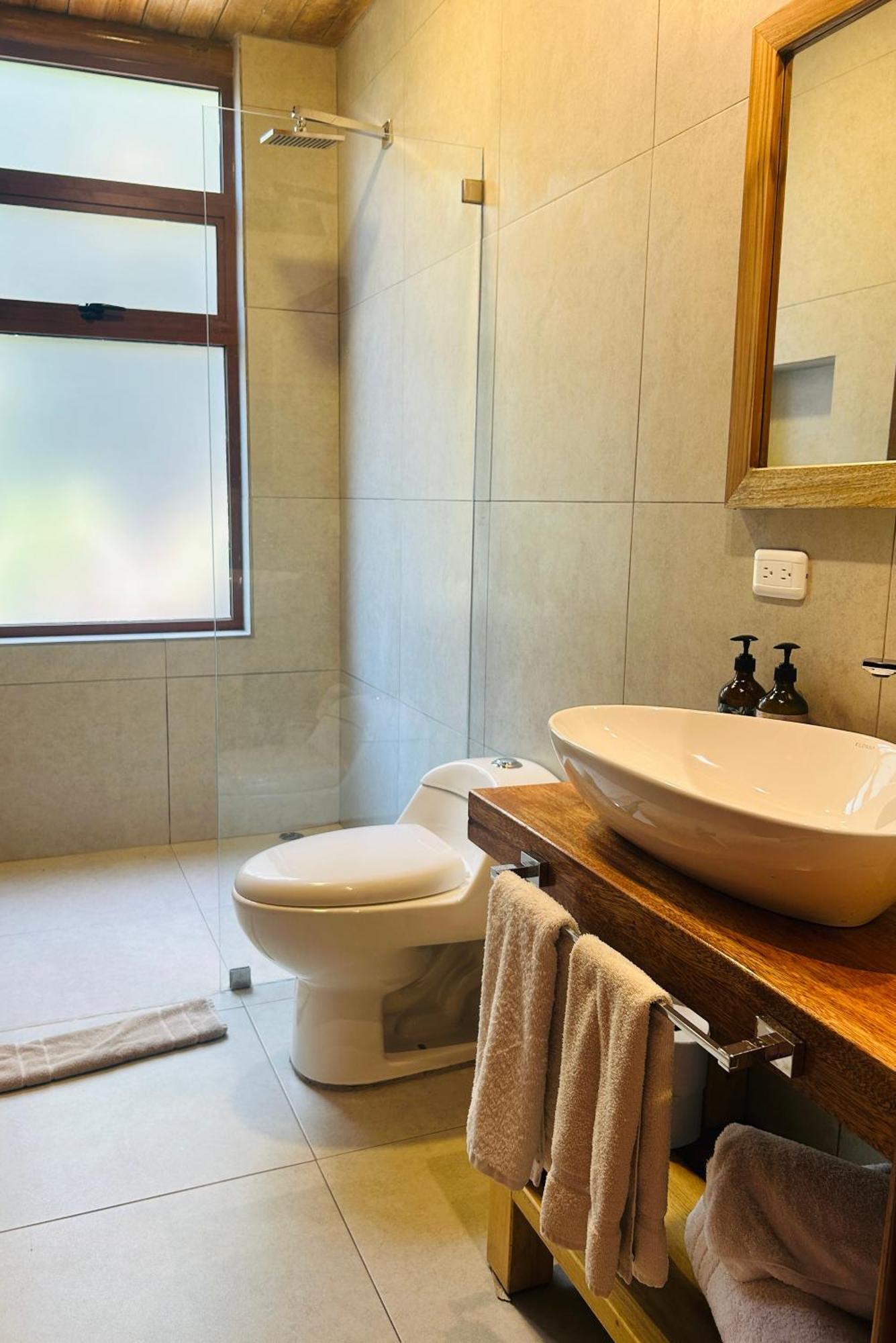 Piripe Wellness Lodge Pacto Buitenkant foto